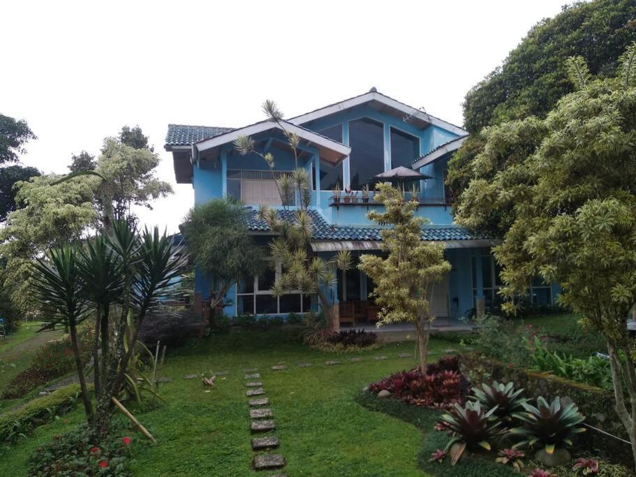 Garden Villas Cipanas Sindanglaya Dış mekan fotoğraf